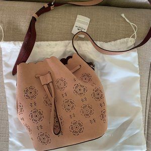 BRAND NEW!! COACH BUCKET BAG WITH CUTOUT TEA ROSE